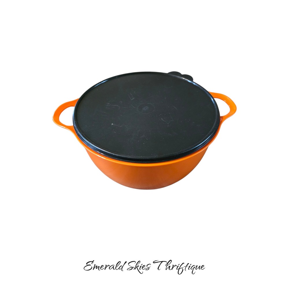 Tupperware Halloween Thatsa MegaBowl orange w Black Lid 10 L /42 cup